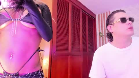 Snapshot of cristianblaze_pamelareal chatting on October 30, 2025, 8:05 am Cris Pame online show from October 30, 2025, 8:05 am