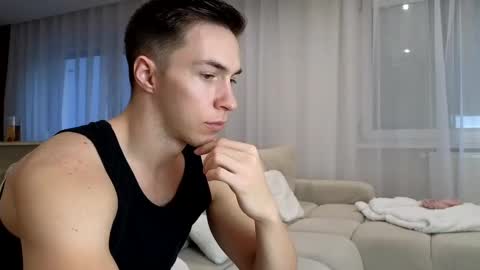 CristianoHailey online show from February 15, 2025, 4:12 pm