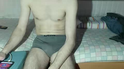 cristianrr184034 online show from April 4, 2026, 7:44 pm