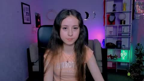 Snapshot of cristin_kisses chatting on June 1, 2026, 12:40 pm Christin online show from June 1, 2026, 12:40 pm