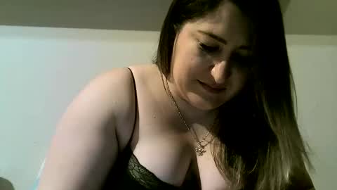 cristina20021991 online show from April 15, 2026, 5:58 am