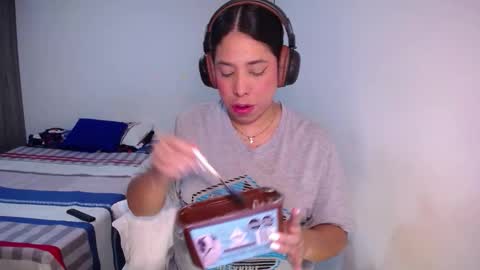 Cristina online show from March 19, 2026, 2:48 am