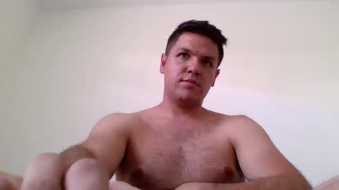 cristopher3042 online show from October 14, 2025, 5:14 pm