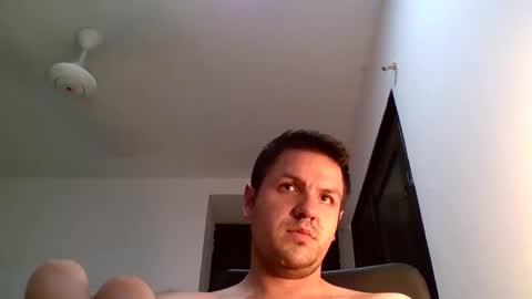 cristopher3042 online show from January 8, 2026, 12:24 am