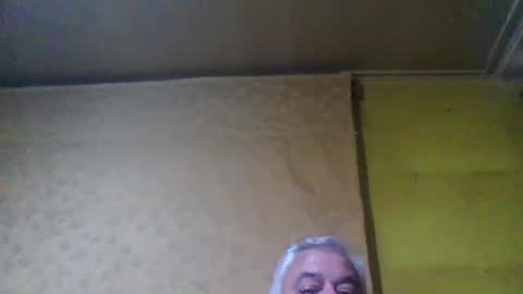 Snapshot of crmperez chatting on February 1, 2025, 5:49 am crmperez online show from February 1, 2025, 5:49 am