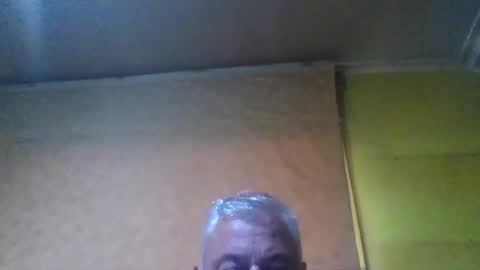 Snapshot of crmperez chatting on February 7, 2025, 11:24 pm crmperez online show from February 7, 2025, 11:24 pm
