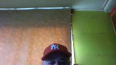 Snapshot of crmperez chatting on February 17, 2026, 6:47 pm crmperez online show from February 17, 2026, 6:47 pm
