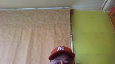 Snapshot of crmperez chatting on February 21, 2026, 7:59 pm crmperez online show from February 21, 2026, 7:59 pm