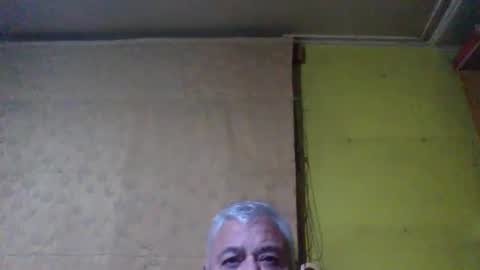 Snapshot of crmperez chatting on March 3, 2026, 1:23 am crmperez online show from March 3, 2026, 1:23 am