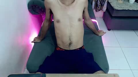 crocodale online show from September 20, 2025, 12:00 am