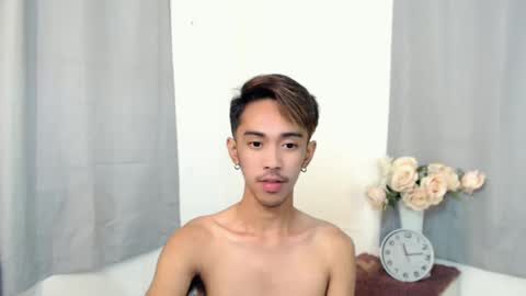 crocodale online show from September 30, 2025, 7:41 pm