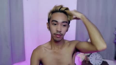 crocodale online show from November 25, 2025, 8:47 am