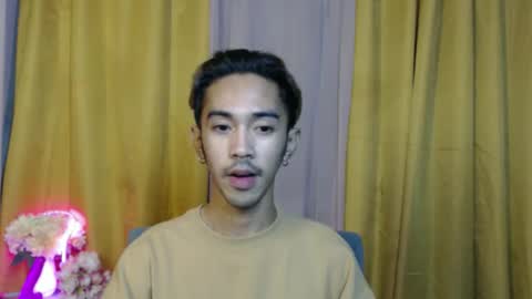 crocodale online show from April 3, 2026, 3:21 pm