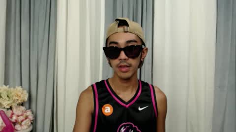 crocodale online show from April 9, 2026, 7:47 am