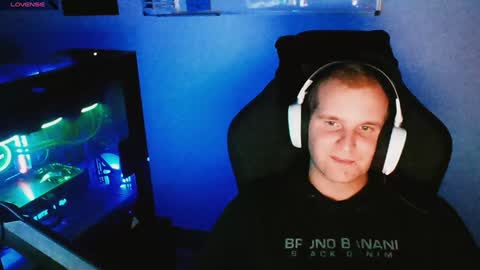 Anderson online show from December 2, 2024, 2:42 am