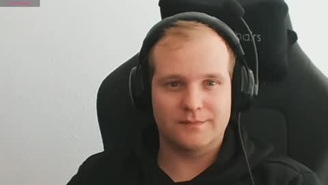 Anderson online show from April 8, 2026, 9:09 am