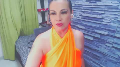 cruela_deviil online show from January 25, 2025, 5:51 am