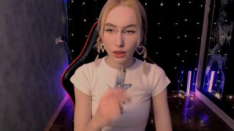 Snapshot of crybambi chatting on February 11, 2026, 7:13 am crybambi online show from February 11, 2026, 7:13 am