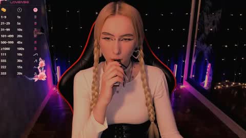 crybambi online show from April 17, 2026, 7:44 am