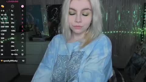 Lilith online show from September 12, 2025, 5:02 pm