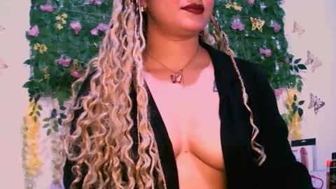 crysrus online show from September 28, 2025, 7:52 pm