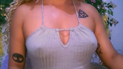 crysrus online show from December 1, 2025, 12:04 am