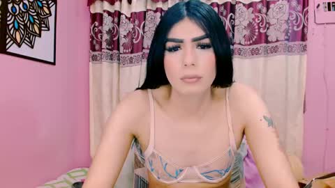 Instagram cristal espinosa1 online show from March 8, 2025, 4:12 am