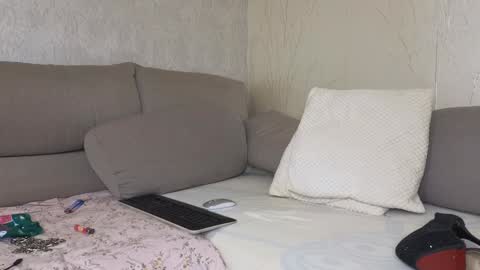 Crys online show from February 7, 2025, 4:06 am