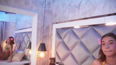 crystal_gilton online show from February 28, 2026, 7:04 pm