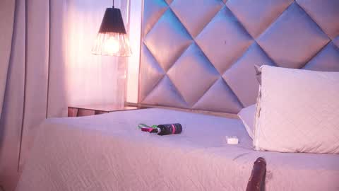 crystal_gilton online show from March 11, 2026, 7:53 pm