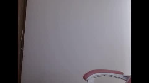 Crystal Blaze online show from September 23, 2025, 9:07 pm