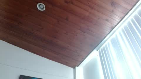 Crystal Blaze online show from April 8, 2026, 1:11 pm