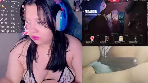 Snapshot of crystal_velvet01 chatting on December 10, 2024, 2:59 am crystal online show from December 10, 2024, 2:59 am