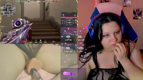 Snapshot of crystal_velvet01 chatting on February 22, 2025, 7:36 pm crystal online show from February 22, 2025, 7:36 pm