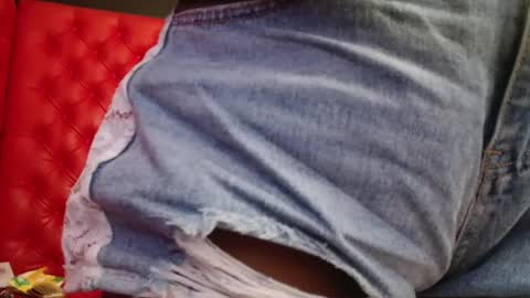 Crystal online show from January 18, 2025, 2:03 am