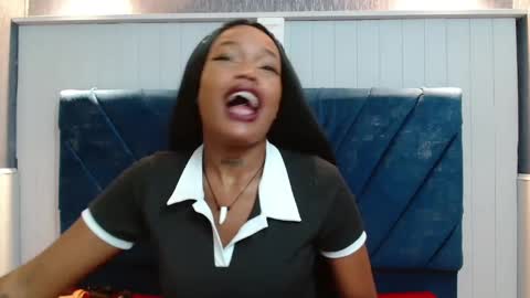 Crystal online show from January 27, 2025, 8:28 pm