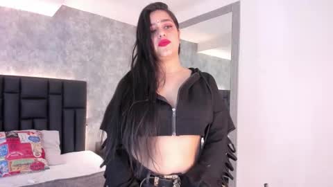 Snapshot of crystaldarliing chatting on September 29, 2025, 3:39 pm Crystal online show from September 29, 2025, 3:39 pm