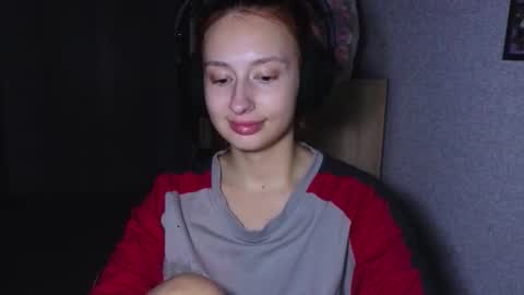 Snapshot of crystallkris chatting on September 14, 2025, 2:11 am Kristina online show from September 14, 2025, 2:11 am