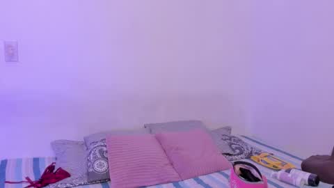 Soy Crystal online show from January 16, 2026, 11:47 am