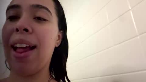 Snapshot of cubanwetdreamdoll chatting on May 10, 2026, 5:51 pm Thick Cuban Laz online show from May 10, 2026, 5:51 pm