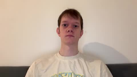 Snapshot of cube93 chatting on October 31, 2025, 10:27 am cube93 online show from October 31, 2025, 10:27 am