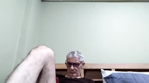 BIG UNCUT HARD COCK online show from November 1, 2025, 1:13 pm