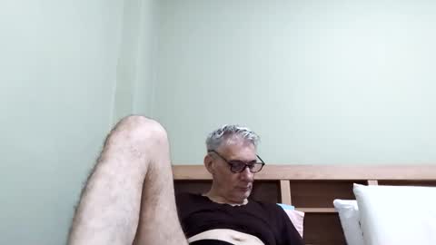 BIG UNCUT HARD COCK online show from December 19, 2025, 1:56 am