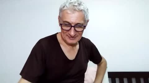 BIG UNCUT HARD COCK online show from February 10, 2026, 2:04 am