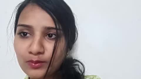 cuddlemuffins online show from December 5, 2025, 11:30 am