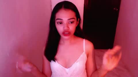 Snapshot of cuddlepunk_bubble chatting on June 2, 2026, 6:54 pm cuddlepunk_bubble online show from June 2, 2026, 6:54 pm