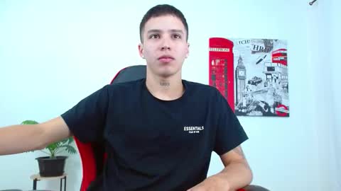 cumandres online show from November 5, 2025, 2:06 pm