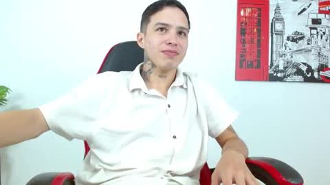 cumandres online show from February 13, 2026, 3:19 pm