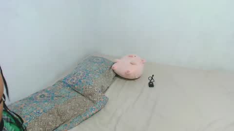 Snapshot of cumb0y_squirtgirl chatting on December 7, 2024, 10:23 am Pablo and emma online show from December 7, 2024, 10:23 am