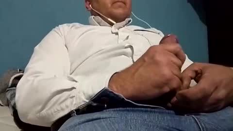 cumbian_chero online show from February 25, 2025, 4:57 am